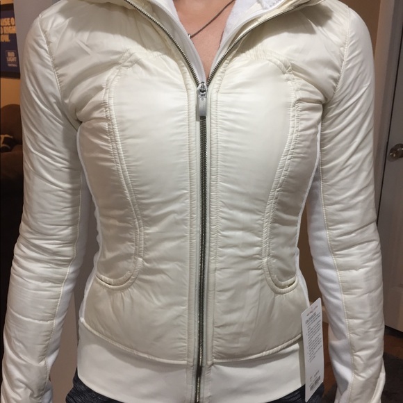 Lululemon Uba Hoodie NWT - Picture 7 of 8